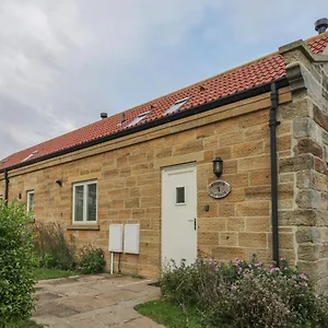  Holiday home Magpie